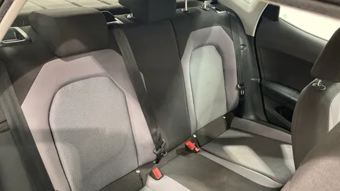 SEAT Arona 1.6 TDI 115 SE Technology Lux [EZ]