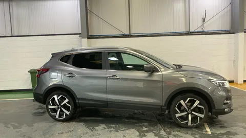 Nissan Qashqai 1.6 DiG-T Tekna+