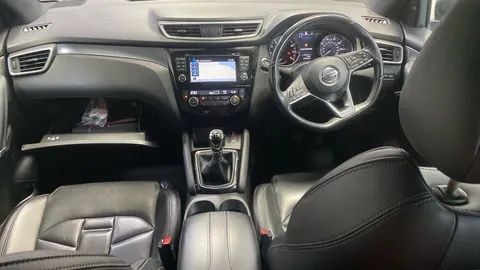 Nissan Qashqai 1.6 DiG-T Tekna+