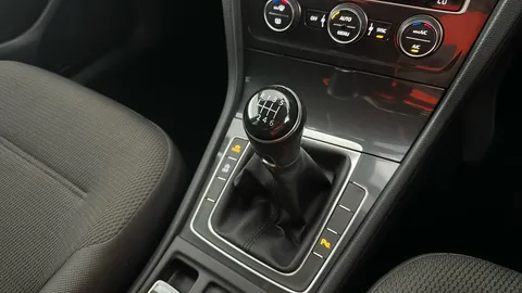 VOLKSWAGEN GOLF 1.5 TSI EVO Match Edition