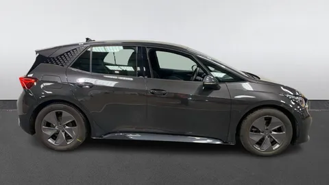 Cupra                     Born 150kW V1 58kWh Auto