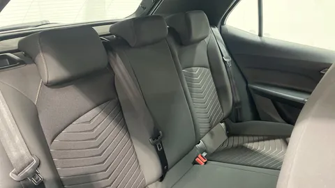 Cupra                     Born 150kW V1 58kWh Auto