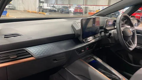 Cupra                     Born 150kW V1 58kWh Auto