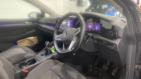 Volkswagen Golf 1.5 TSI Style