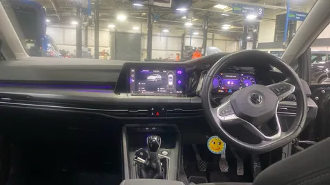 Volkswagen Golf 1.5 TSI Style