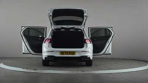 Volkswagen Golf 1.5 TSI 150 R-Line