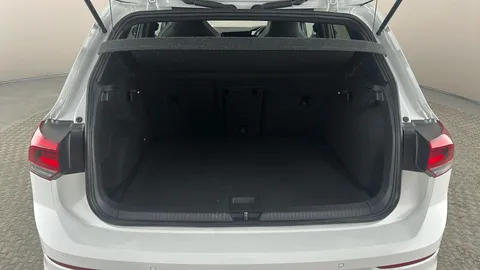 Volkswagen Golf 1.5 TSI 150 R-Line