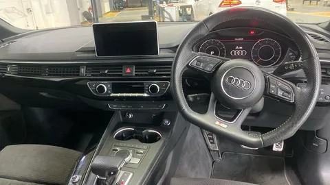 AUDI A5 35 TFSI Black Edition S Tronic