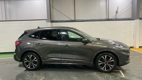 FORD KUGA 1.5 EcoBoost 150 ST-Line X Edition