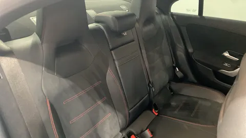 Mercedes-Benz Cla Class CLA 200 AMG Line Executive Tip Auto