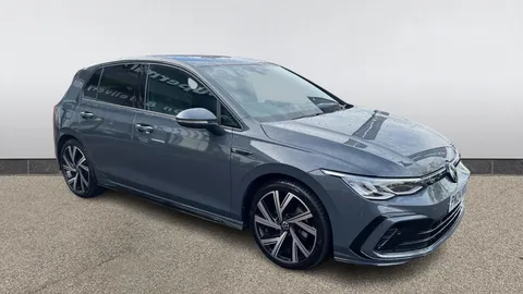 Volkswagen Golf 1.5 eTSI 150 R-Line DSG