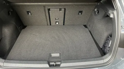 Volkswagen Golf 1.5 eTSI 150 R-Line DSG