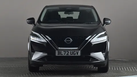 NISSAN QASHQAI 1.3 DiG-T MH Acenta Premium