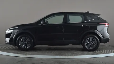 NISSAN QASHQAI 1.3 DiG-T MH Acenta Premium