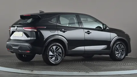 NISSAN QASHQAI 1.3 DiG-T MH Acenta Premium