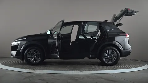 NISSAN QASHQAI 1.3 DiG-T MH Acenta Premium