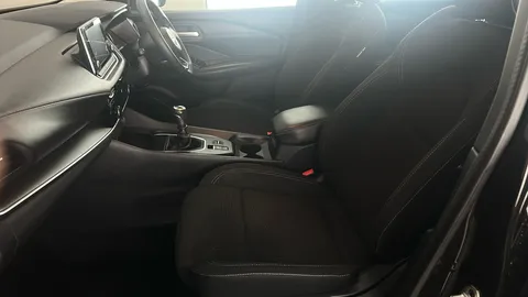 NISSAN QASHQAI 1.3 DiG-T MH Acenta Premium