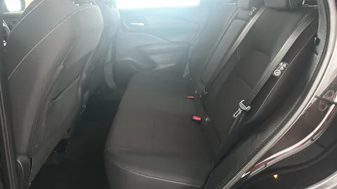 NISSAN QASHQAI 1.3 DiG-T MH Acenta Premium