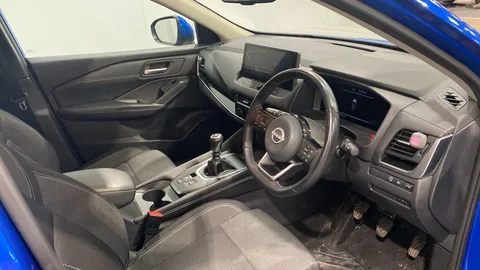 Nissan Qashqai 1.3 DiG-T MH N-Connecta