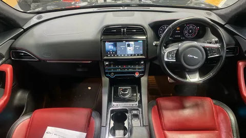 Jaguar F-Pace 2.0d [180] Chequered Flag Auto AWD
