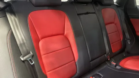 Jaguar F-Pace 2.0d [180] Chequered Flag Auto AWD