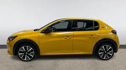 Peugeot 208 100kW GT Premium 50kWh Auto