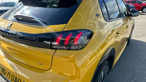 Peugeot 208 100kW GT Premium 50kWh Auto