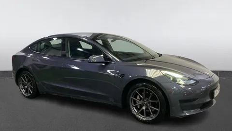 Tesla                     Model 3 Standard Plus 4dr Auto