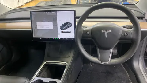 Tesla                     Model 3 Standard Plus 4dr Auto