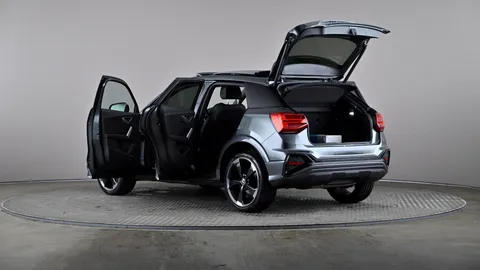 AUDI Q2 35 TFSI Black Edition S Tronic