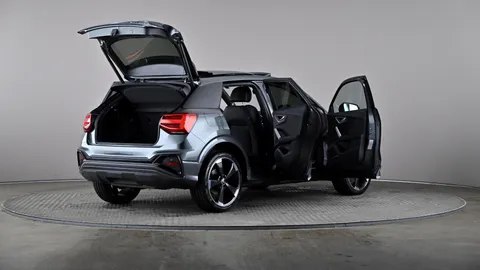 AUDI Q2 35 TFSI Black Edition S Tronic