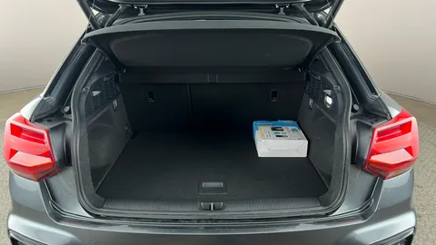 AUDI Q2 35 TFSI Black Edition S Tronic