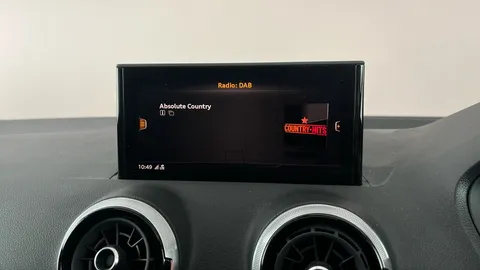 AUDI Q2 35 TFSI Black Edition S Tronic