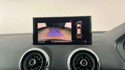 AUDI Q2 35 TFSI Black Edition S Tronic