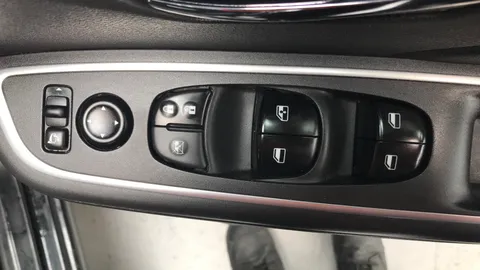 Nissan Micra 1.0 IG-T 100 N-Sport Xtronic