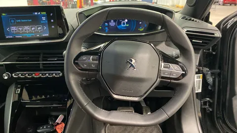 Peugeot 2008 100kW Allure Premium+ 50kWh 5dr Auto