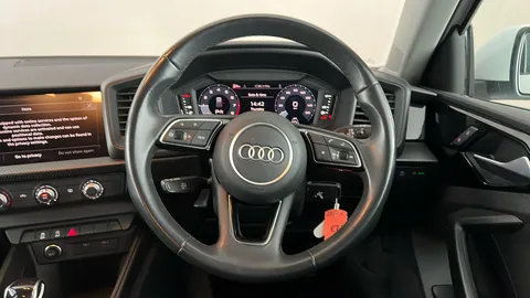 Audi A1 30 TFSI 110 Technik S Tronic