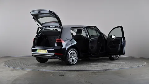 VOLKSWAGEN GOLF 99kW e-Golf 35kWh Auto