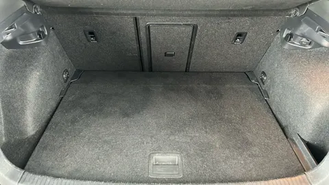 VOLKSWAGEN GOLF 99kW e-Golf 35kWh Auto