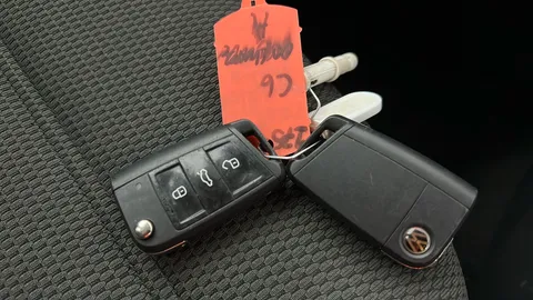 VOLKSWAGEN GOLF 99kW e-Golf 35kWh Auto