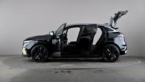 RENAULT MEGANE E-TECH EV60 160kW Launch Edition 60kWh OC Auto