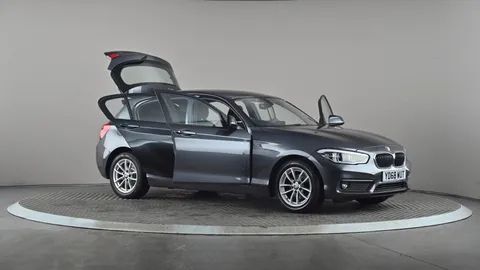 BMW 1 SERIES 116d SE Business [Nav/Servotronic]