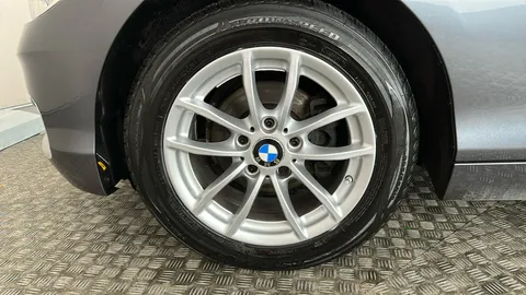 BMW 1 SERIES 116d SE Business [Nav/Servotronic]