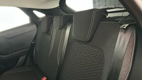 FORD PUMA 1.0 EcoBoost Hybrid mHEV Titanium