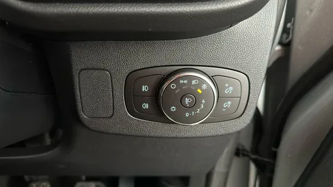 FORD PUMA 1.0 EcoBoost Hybrid mHEV Titanium