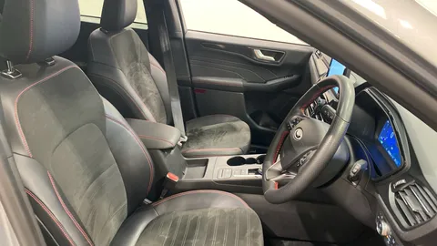 Ford Kuga 2.5 FHEV ST-Line Edition CVT