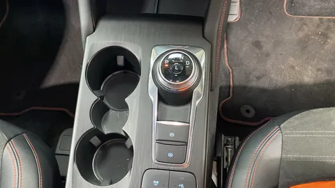 Ford Kuga 2.5 FHEV ST-Line Edition CVT