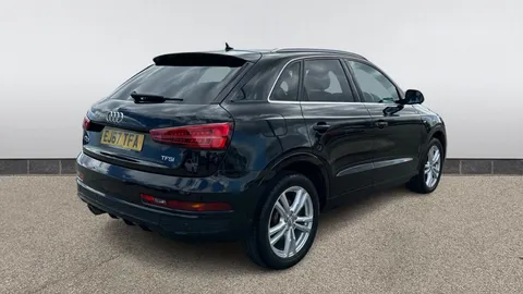 AUDI Q3 1.4T FSI S Line Edition S Tronic