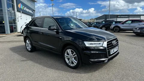 AUDI Q3 1.4T FSI S Line Edition S Tronic
