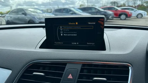 AUDI Q3 1.4T FSI S Line Edition S Tronic